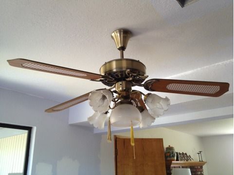 Early GE Vent Five Blade Ceiling Fan